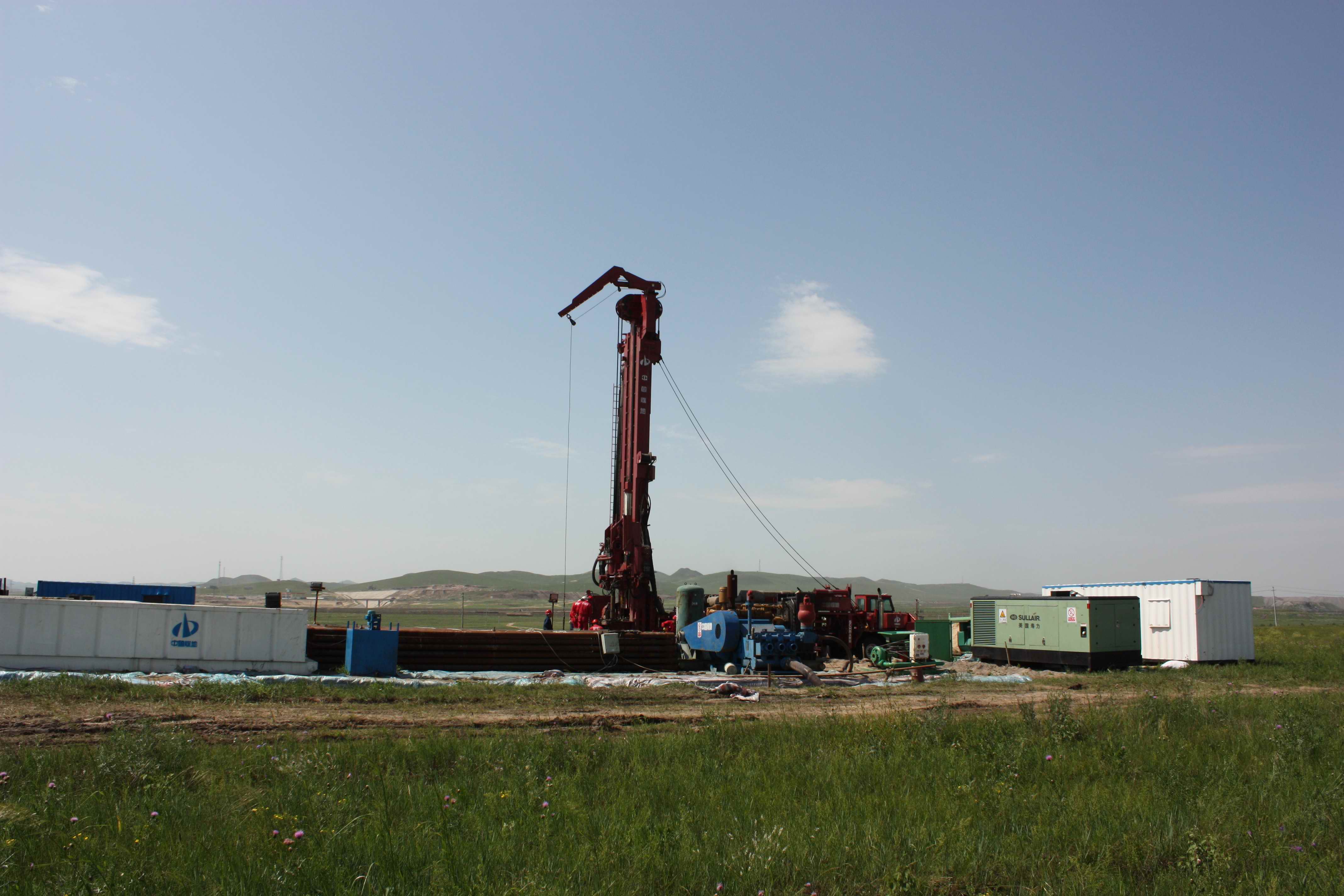 內(nèi)蒙古霍林郭勒煤層氣項目施工現(xiàn)場.jpg 內(nèi)蒙古霍林郭勒煤層氣項目施工現(xiàn)場.jpg