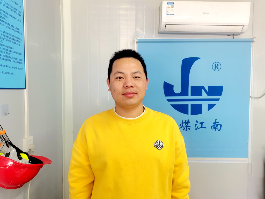 6.何敏龍.jpg 6.何敏龍.jpg