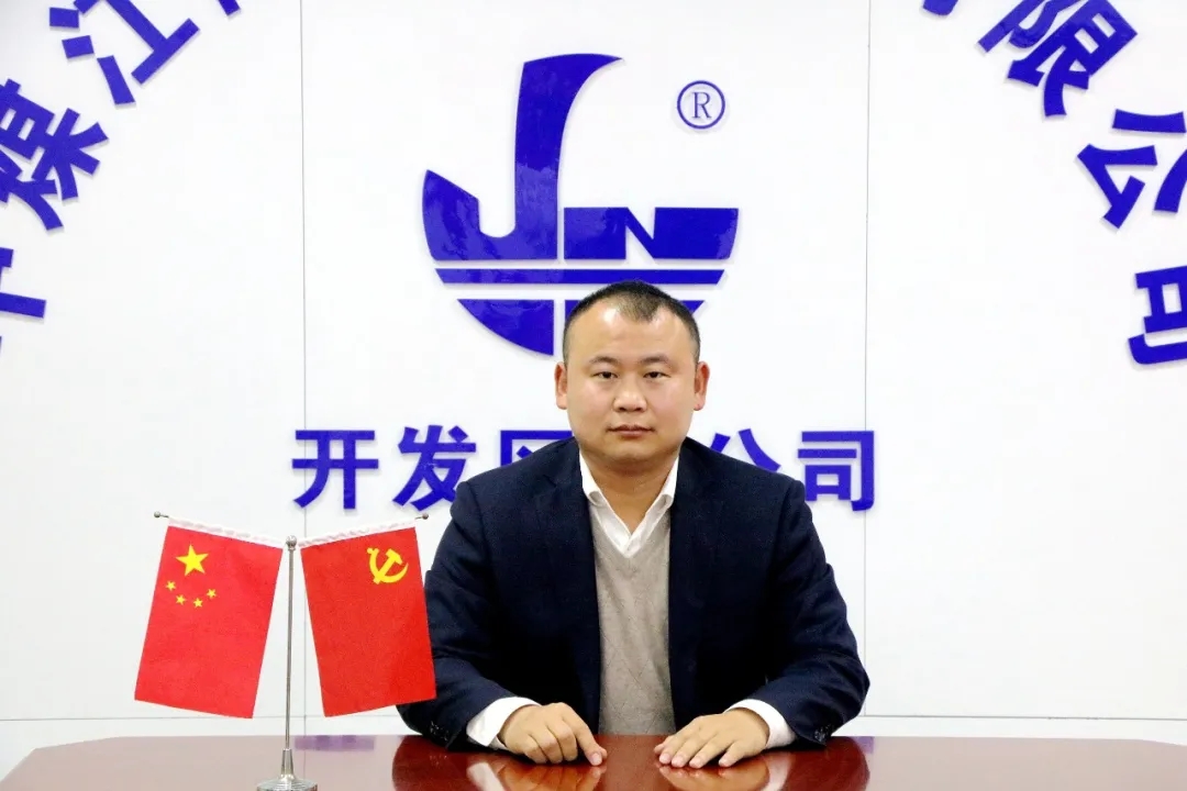 【身邊的榜樣】記廣東省直機(jī)關(guān)優(yōu)秀共產(chǎn)黨員劉鵬